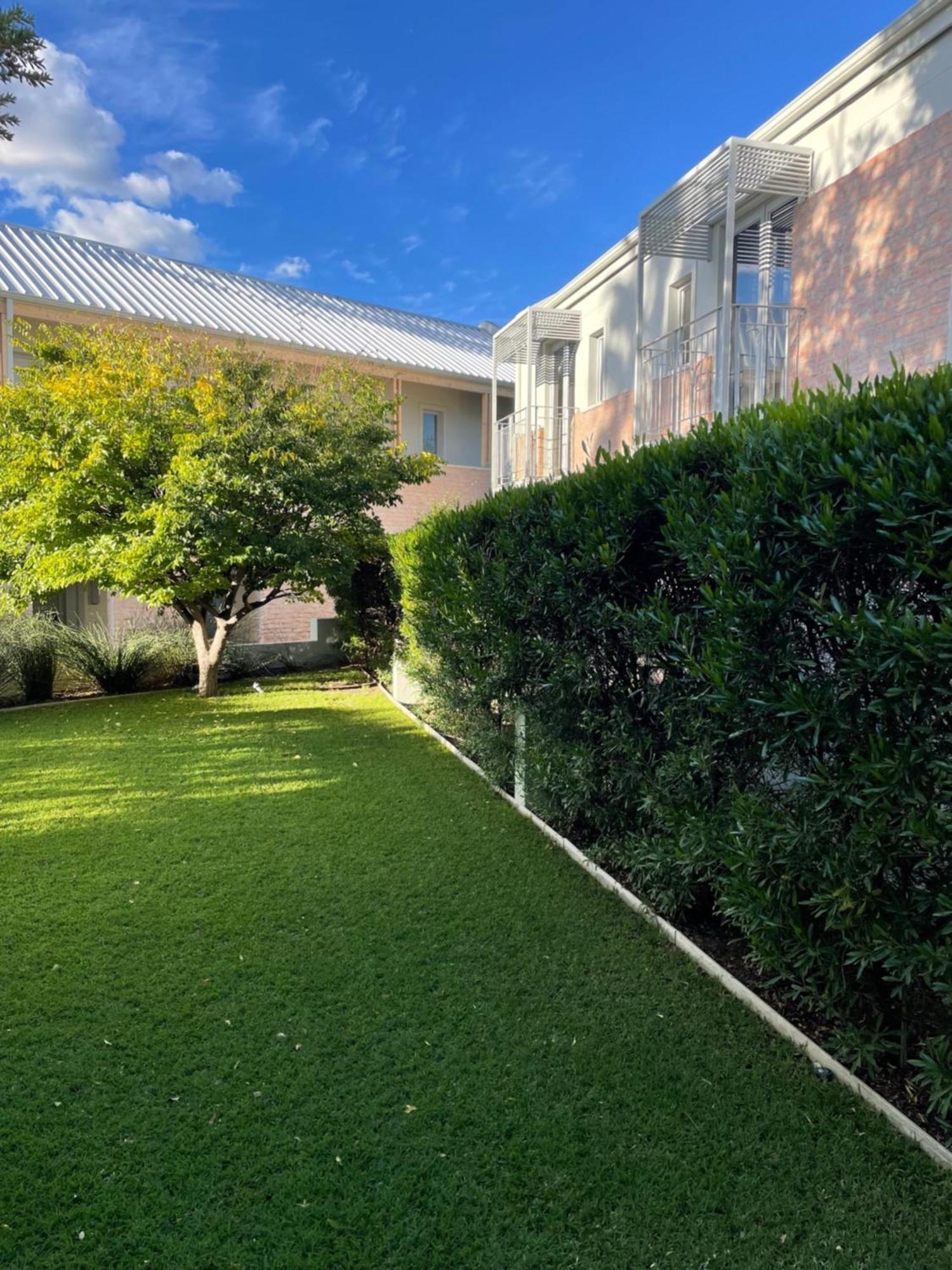 The Windhoek Luxury Suites 外观 照片