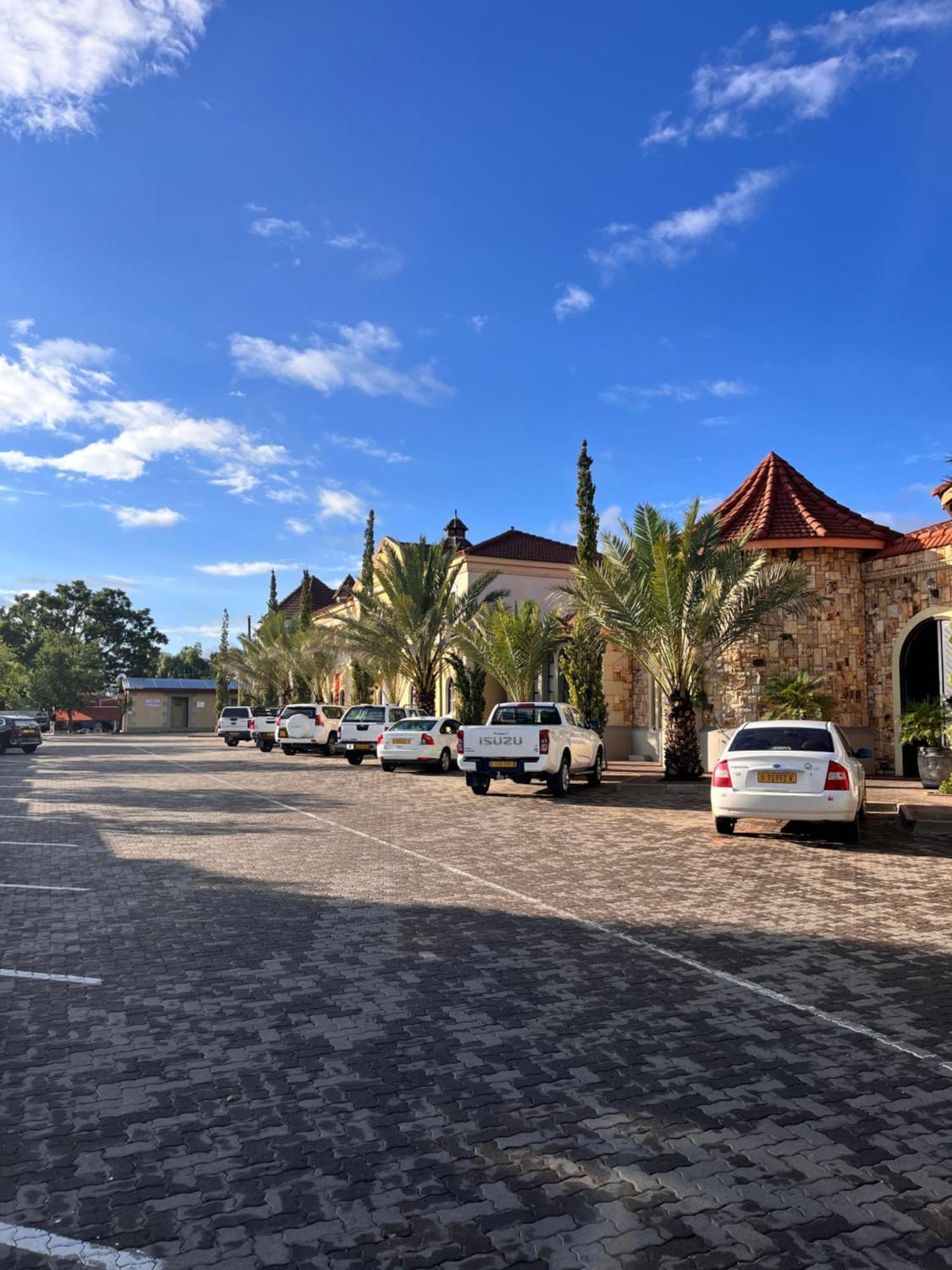 The Windhoek Luxury Suites 外观 照片