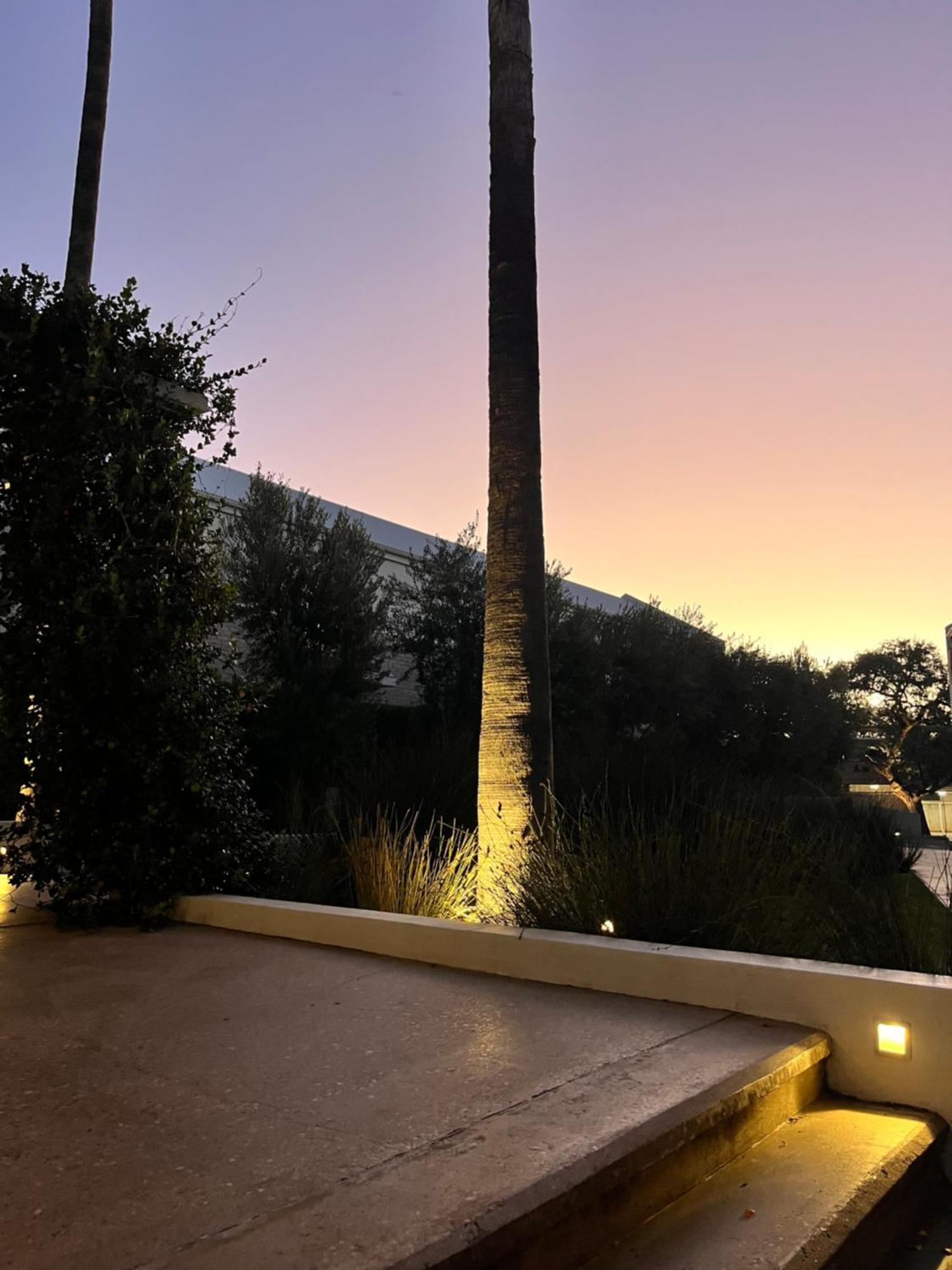 The Windhoek Luxury Suites 外观 照片
