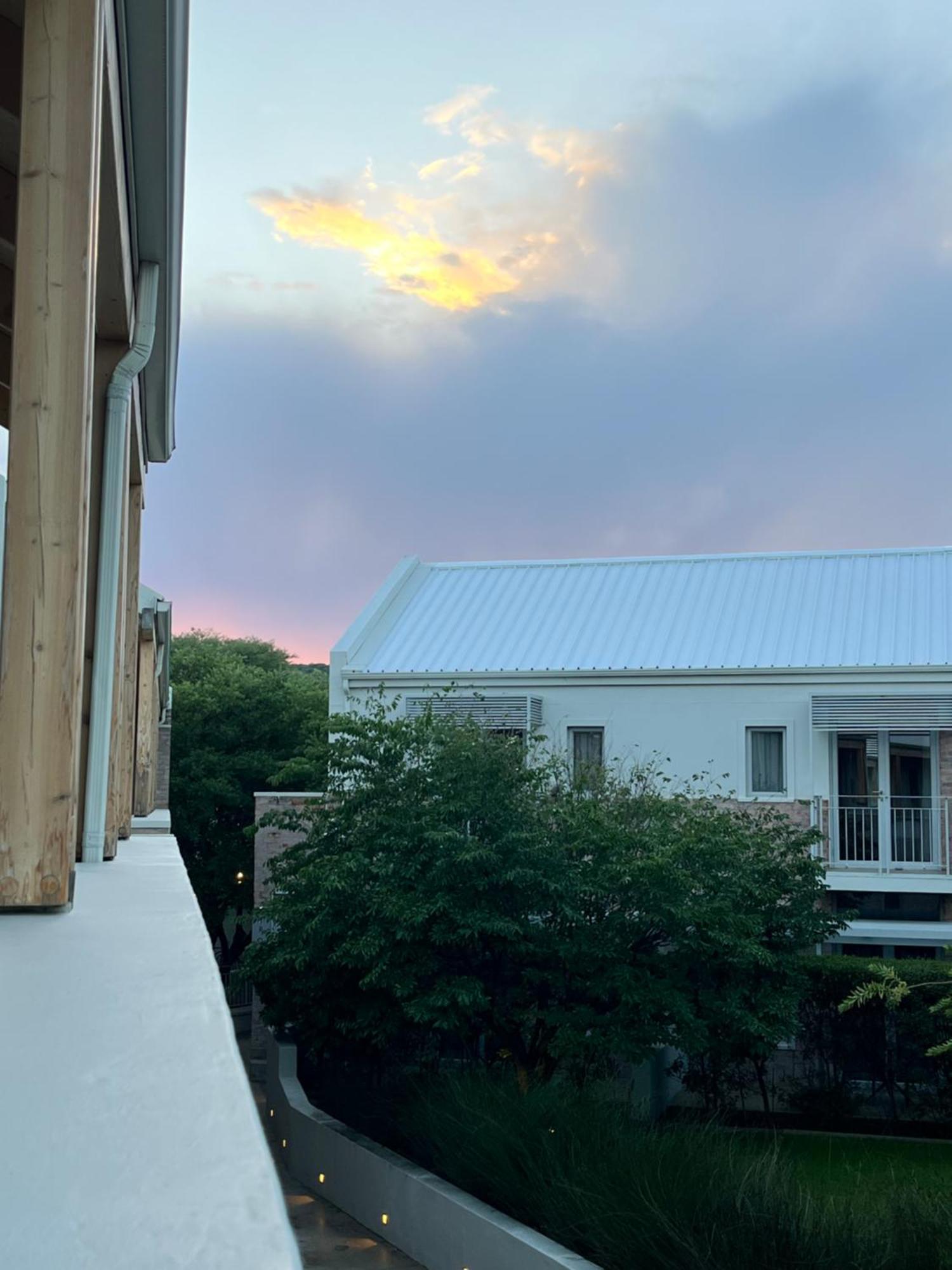 The Windhoek Luxury Suites 外观 照片