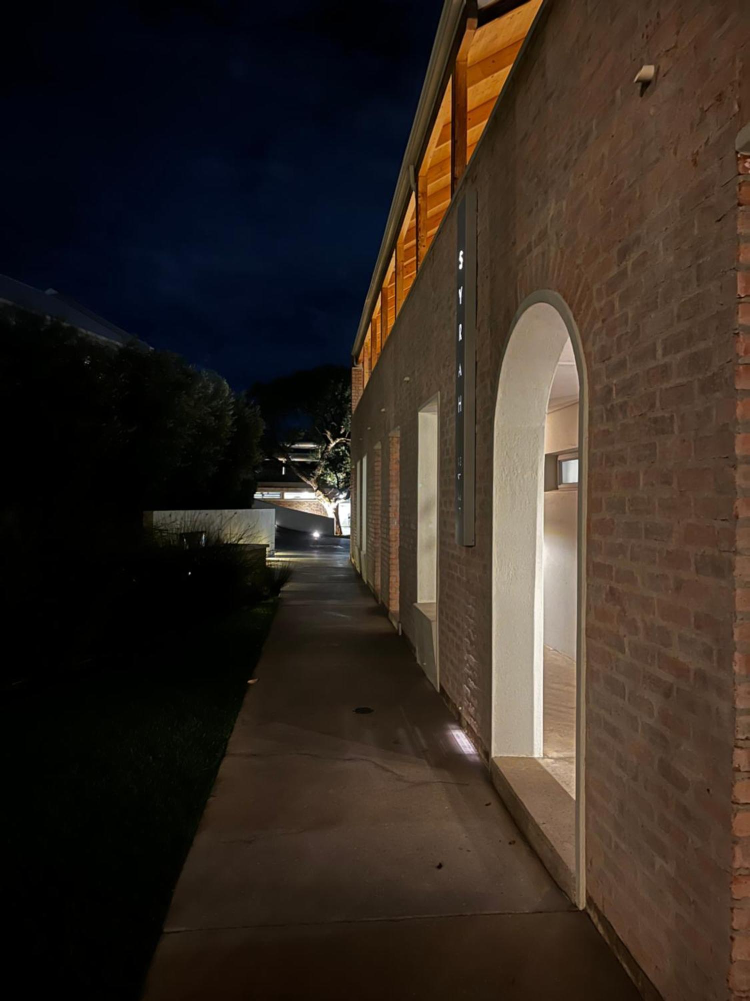 The Windhoek Luxury Suites 外观 照片